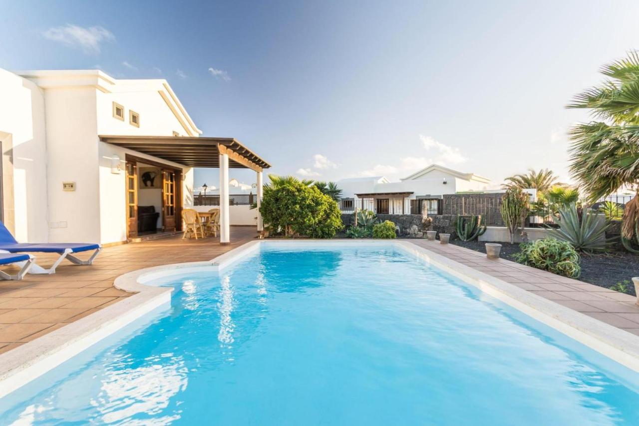 Villa Tania - Villa Independiente Con Piscina Privada Playa Blanca  Exteriér fotografie